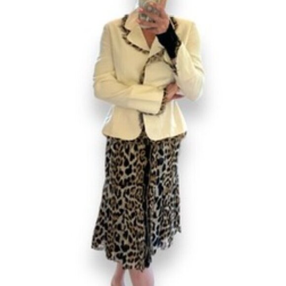 Carlisle Silk Suit Set skirt jacket 2 two pieces animal print cream pristine - Picture 2 of 16